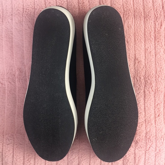 HP!💎 ALDO, Black Suede Loafers, Platform Wedges Slip On - Picture 9 of 13